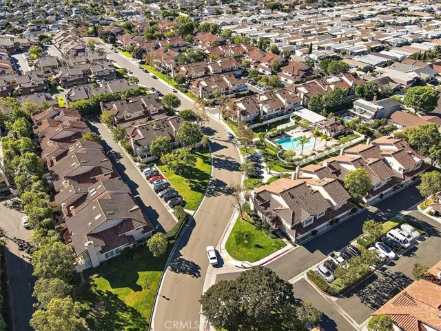 18136 Bird Court, Fountain Valley, California 92708