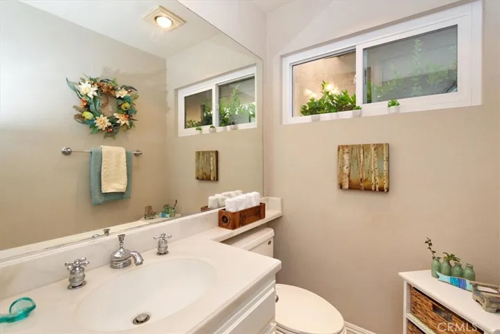 18136 Bird Court, Fountain Valley, California 92708