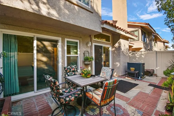 18136 Bird Court, Fountain Valley, California 92708