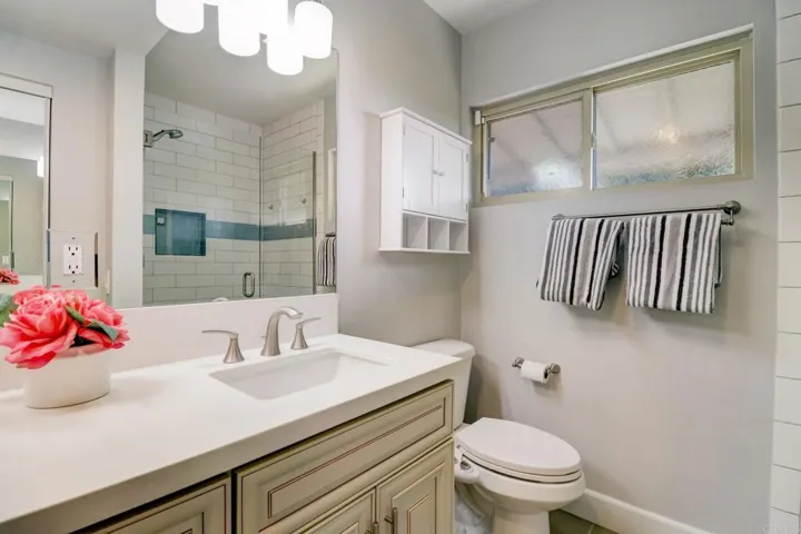 1934 David Drive, Escondido, California 92026