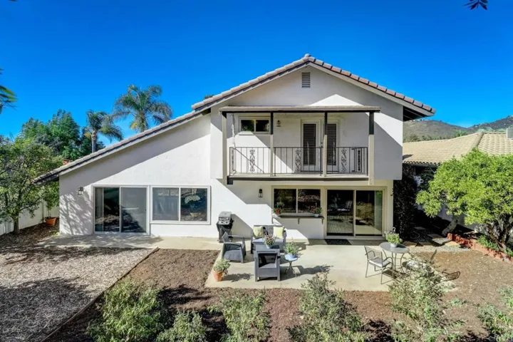1934 David Drive, Escondido, California 92026