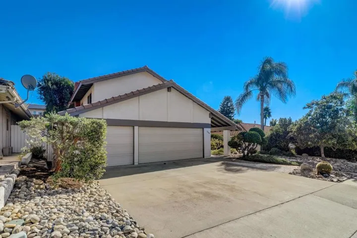 1934 David Drive, Escondido, California 92026