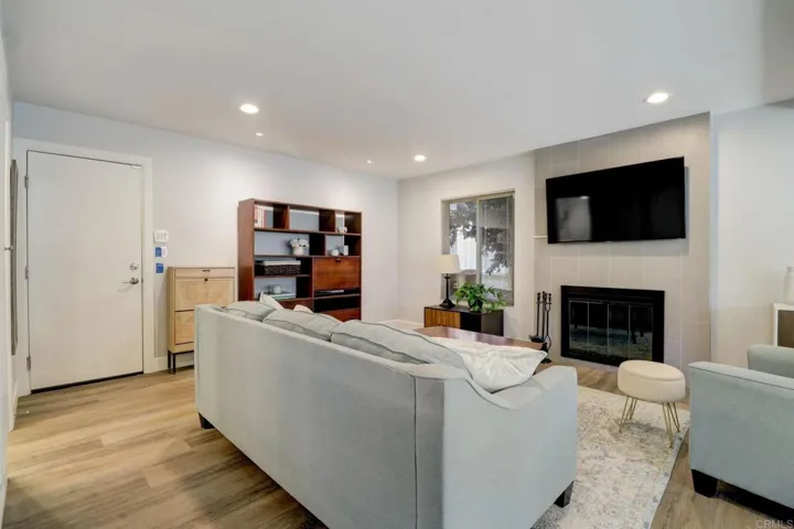 1934 David Drive, Escondido, California 92026
