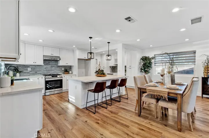 Completely Remolded and Upgraded 5 Bedroom, 3 Bathroom home