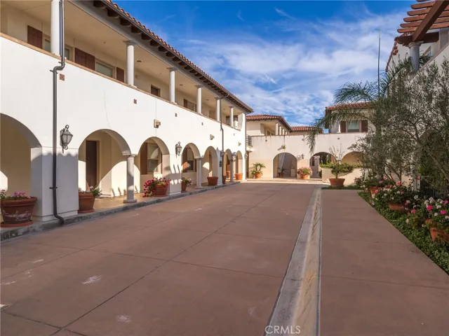 28220 Highridge Road 102, Rancho Palos Verdes, California 90275