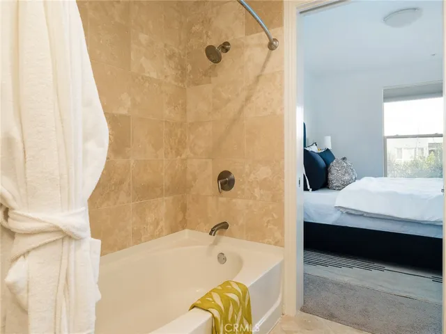 28220 Highridge Road 102, Rancho Palos Verdes, California 90275