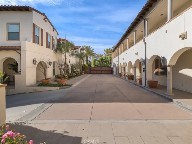 28220 Highridge Road 102, Rancho Palos Verdes, California 90275