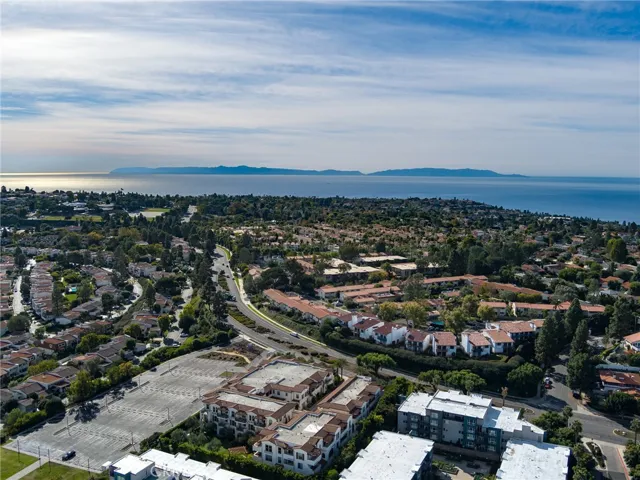 28220 Highridge Road 102, Rancho Palos Verdes, California 90275