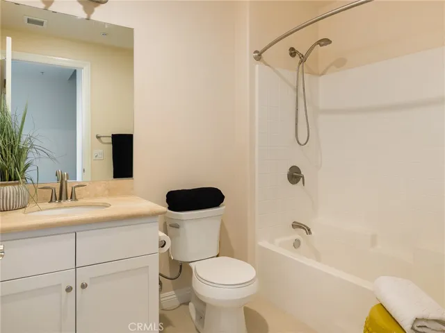 28220 Highridge Road 102, Rancho Palos Verdes, California 90275