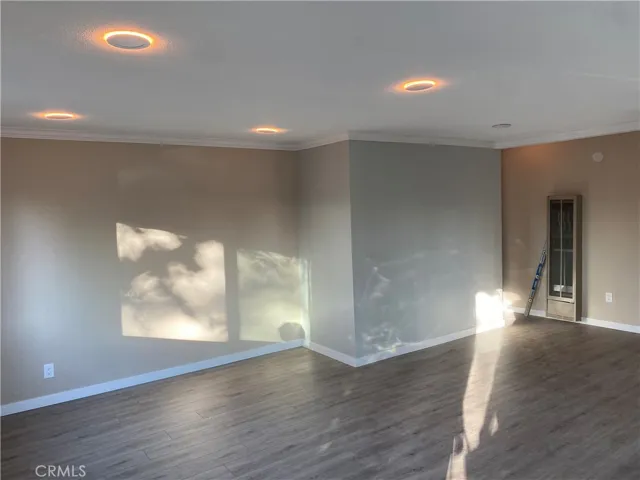6824 Converse Avenue, Los Angeles, California 90001