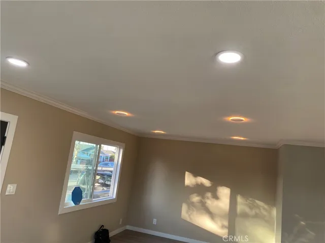 6824 Converse Avenue, Los Angeles, California 90001