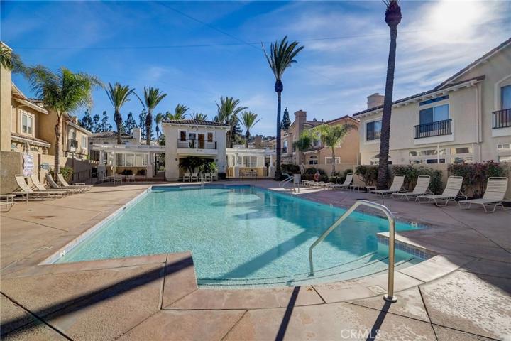 11506 Countrycreek Court, Moorpark, California 93021