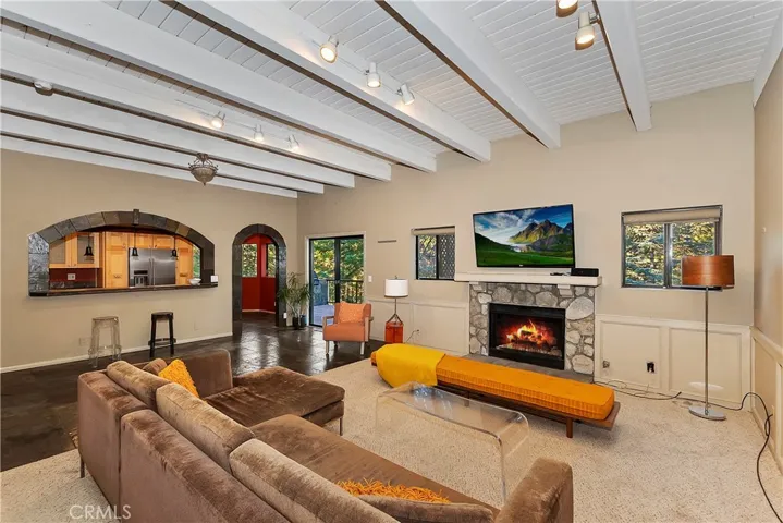 27474 White Fir Drive, Lake Arrowhead, California 92352