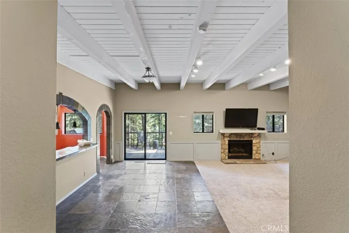 27474 White Fir Drive, Lake Arrowhead, California 92352