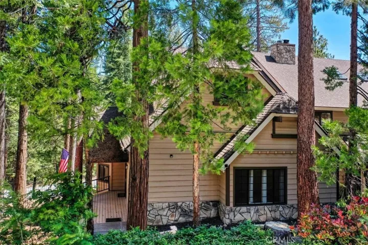 27474 White Fir Drive, Lake Arrowhead, California 92352