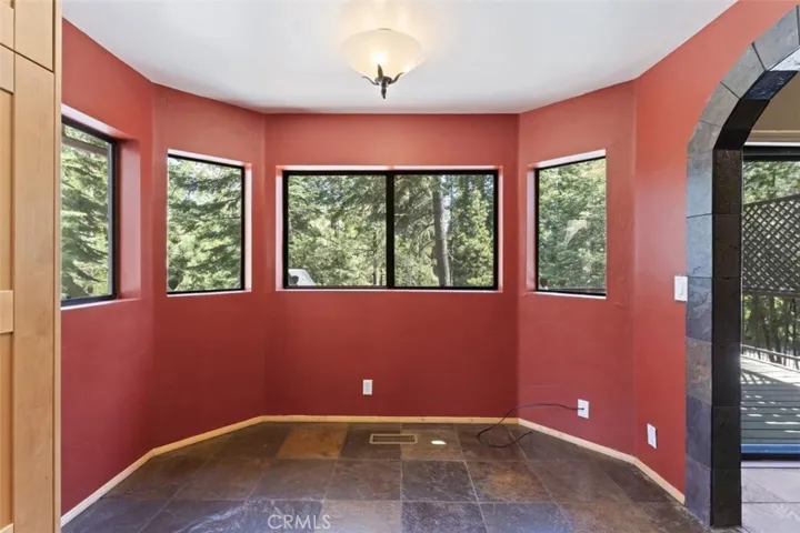 27474 White Fir Drive, Lake Arrowhead, California 92352