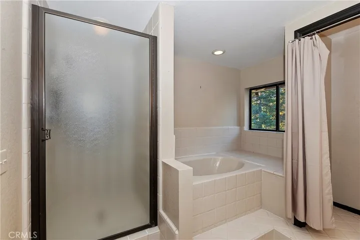 27474 White Fir Drive, Lake Arrowhead, California 92352