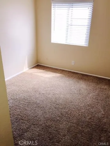 Large primary bedroom.