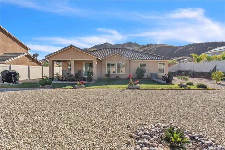 3803 Mulberry Street, San Jacinto, California 92582