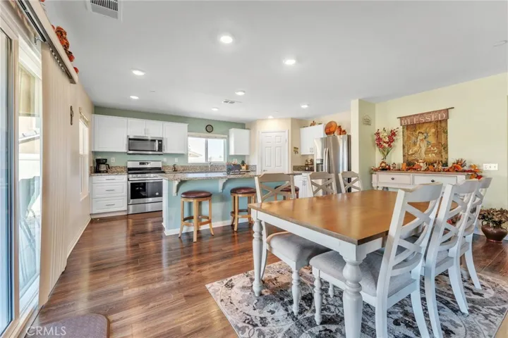 3803 Mulberry Street, San Jacinto, California 92582