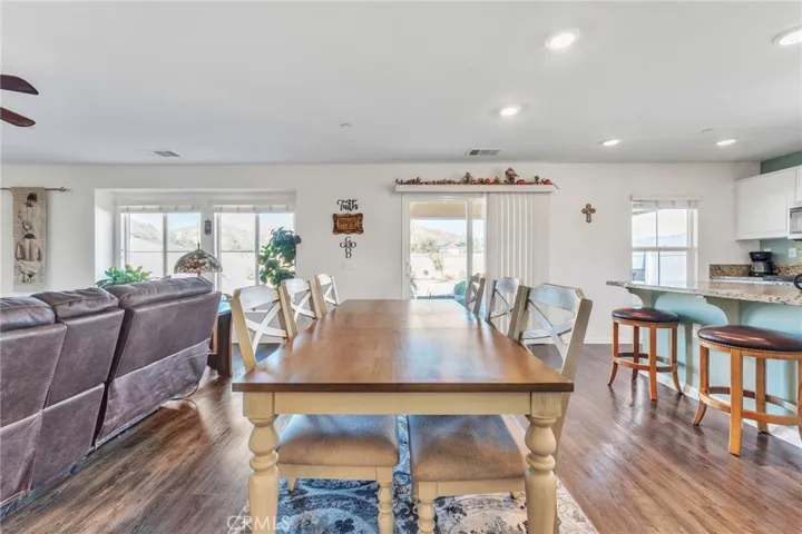 3803 Mulberry Street, San Jacinto, California 92582