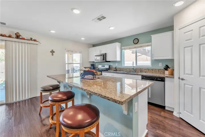 3803 Mulberry Street, San Jacinto, California 92582