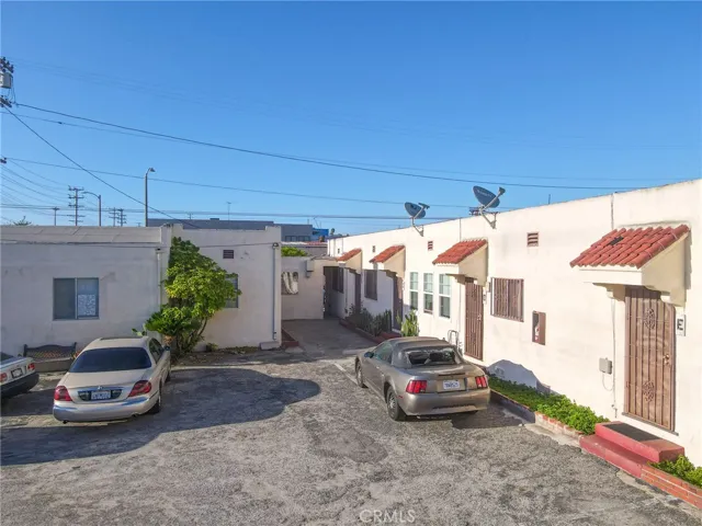 220 W F Street, Wilmington, California 90744