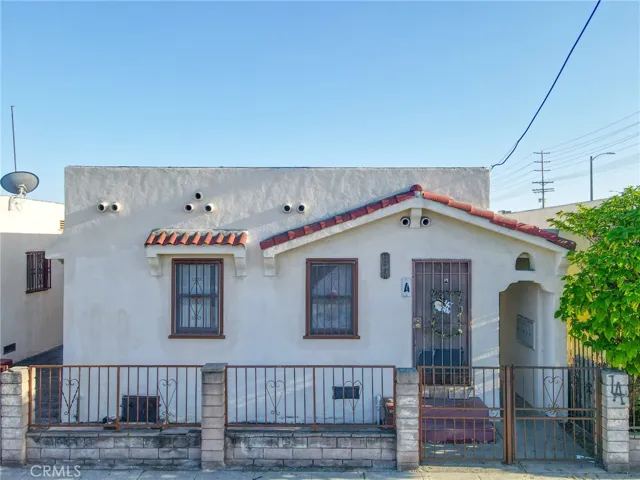 220 W F Street, Wilmington, California 90744