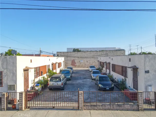 220 W F Street, Wilmington, California 90744