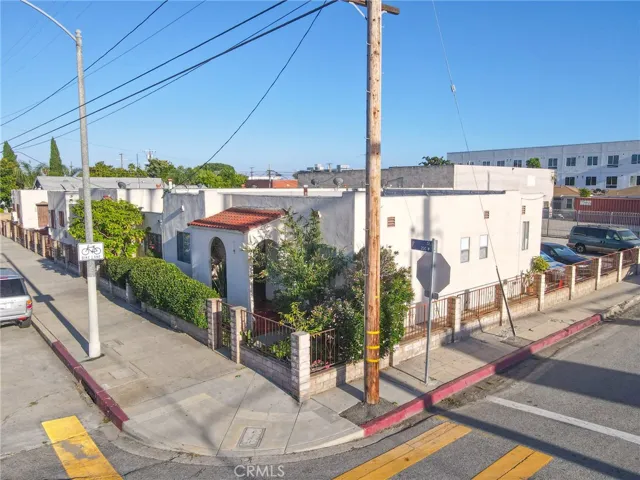 220 W F Street, Wilmington, California 90744
