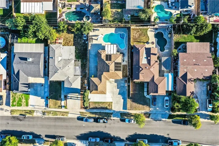 1851 Adrienne Drive, Corona, California 92882