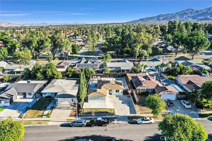 1851 Adrienne Drive, Corona, California 92882