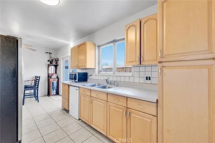 1851 Adrienne Drive, Corona, California 92882