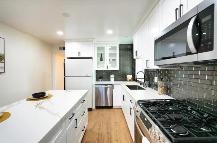 916 Leigh Avenue, San Jose, California 95128