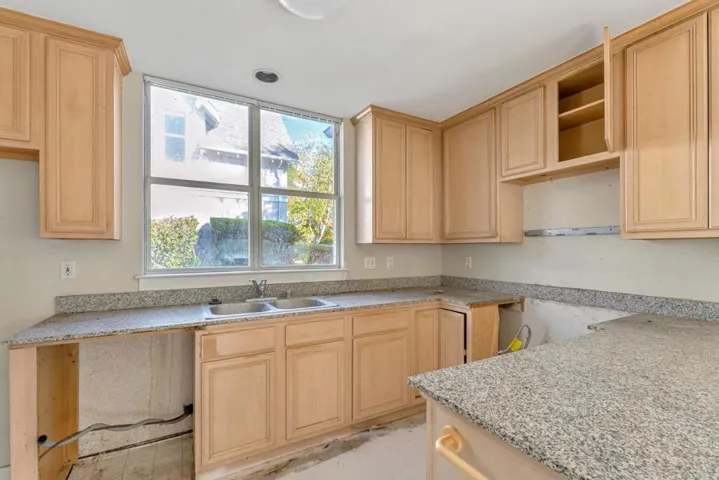 202 Roosevelt Terrace, Santa Cruz, California 95060