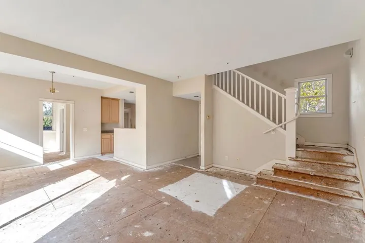 202 Roosevelt Terrace, Santa Cruz, California 95060