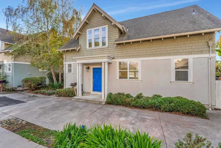202 Roosevelt Terrace, Santa Cruz, California 95060
