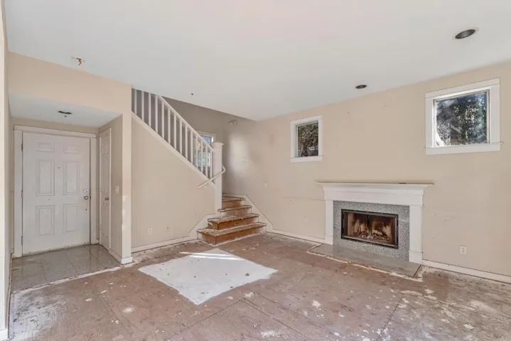 202 Roosevelt Terrace, Santa Cruz, California 95060
