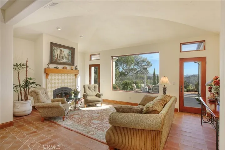 1230 Via Privado, Arroyo Grande, California 93420