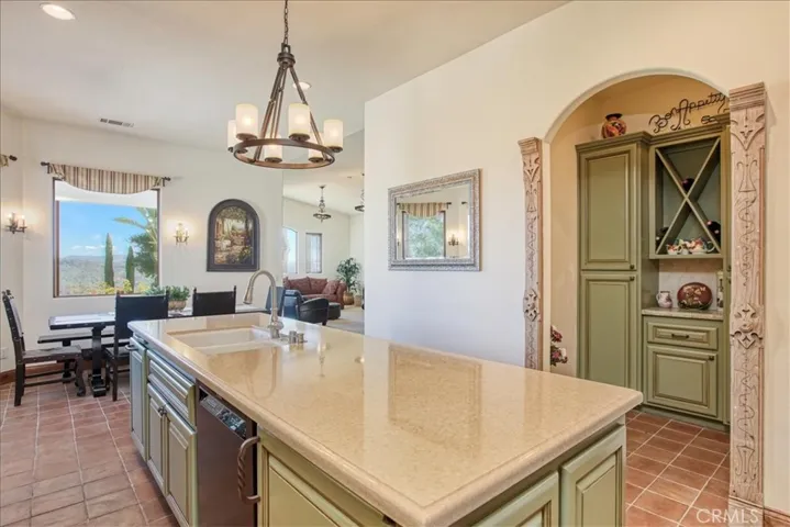 1230 Via Privado, Arroyo Grande, California 93420