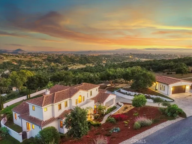 1230 Via Privado, Arroyo Grande, California 93420