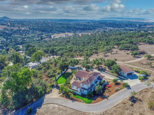 1230 Via Privado, Arroyo Grande, California 93420