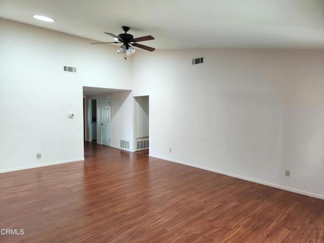 42075 Village 42 WeSellLeisureVillage (3