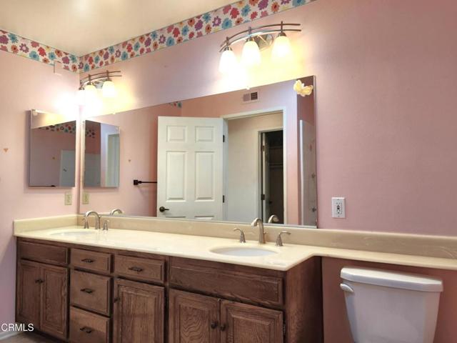 42075 Village 42 WeSellLeisureVillage (1
