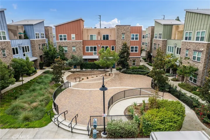 4956 Arrow Hwy G, Montclair, California 91763