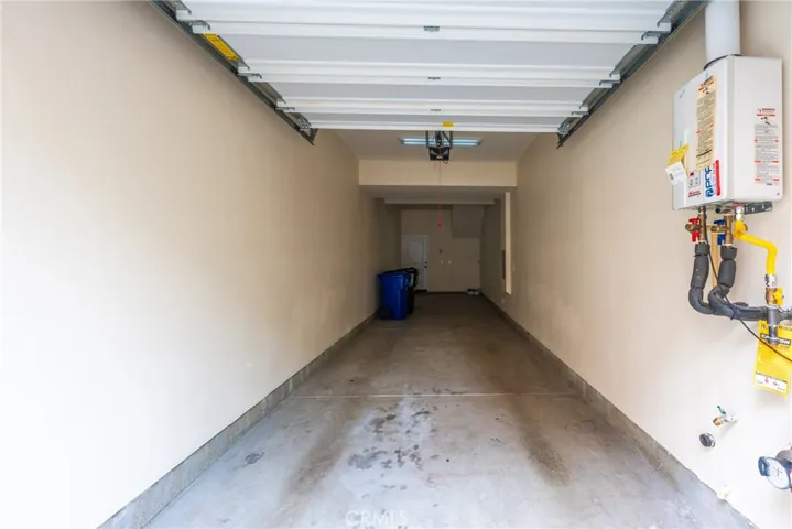 4956 Arrow Hwy G, Montclair, California 91763