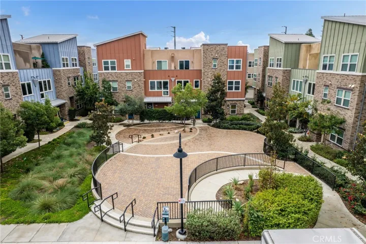 4956 Arrow Hwy G, Montclair, California 91763