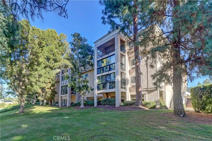 5499 Paseo Del Lago W 1a, Laguna Woods, California 92637