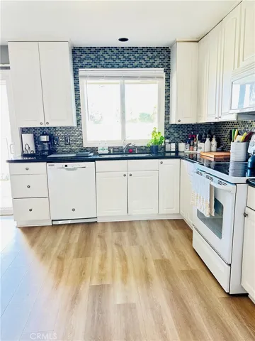 23466 Los Adornos, Aliso Viejo, California 92656