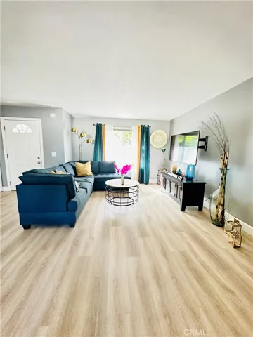 23466 Los Adornos, Aliso Viejo, California 92656